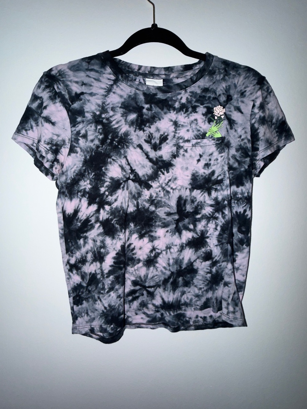 Tie-Dye Short Sleeve Pocket Tee with Floral Patch - Pink & Black